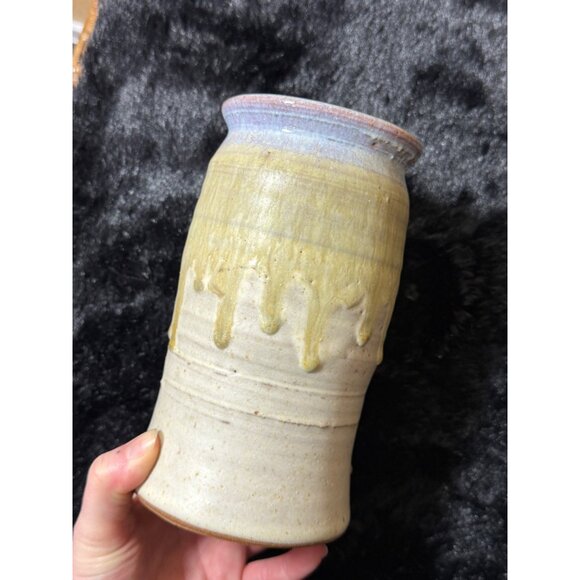 Vintage Handcrafted Ceramic Vase With Drip Glaze Design Signed Bottom Stands 7" - Picture 5 of 7